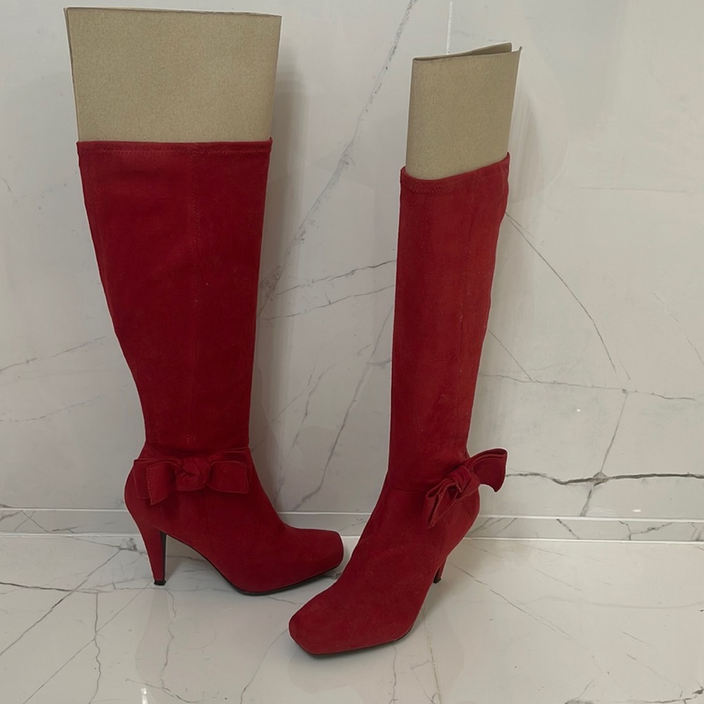 Jessica Simpson suede red boots